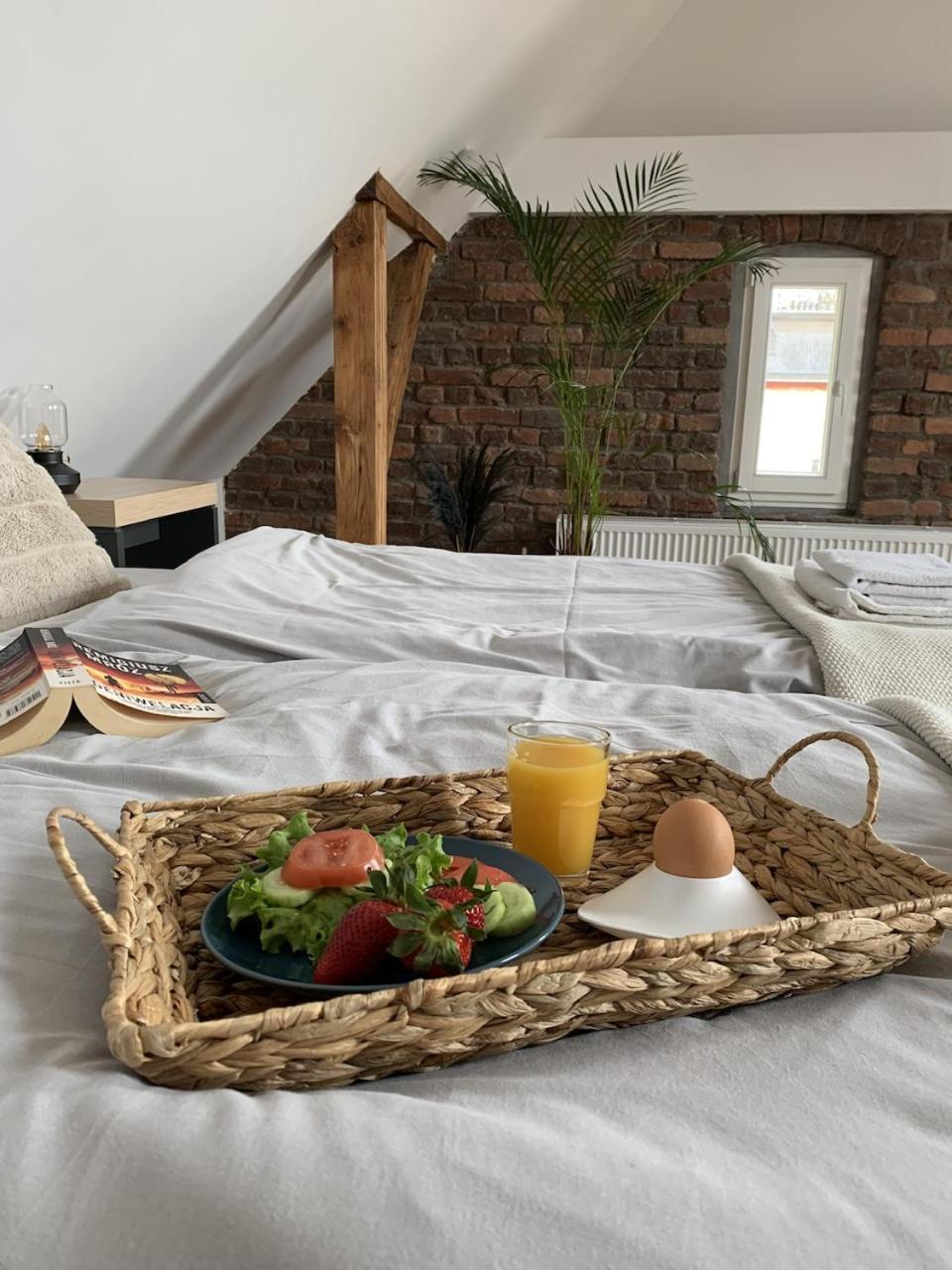 Apartamenty Astor - Ksiezycowy Szczawno-Zdroj Esterno foto